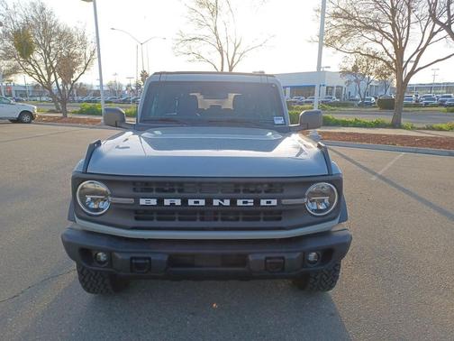 2023 Ford Bronco Black Diamond