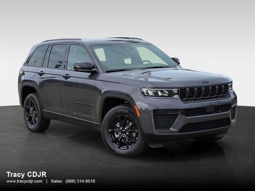 2026 Jeep Grand Cherokee Altitude