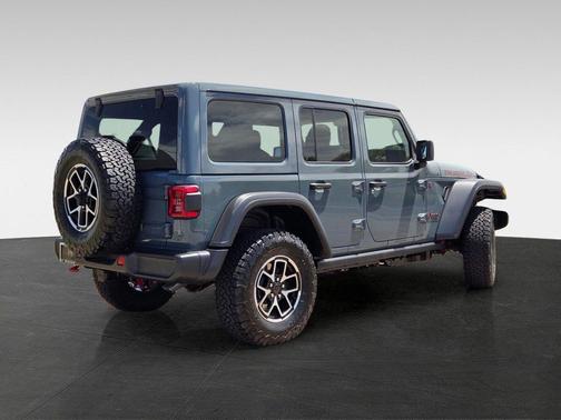 Anvil Clear Coat 2026 Jeep Wrangler Rubicon