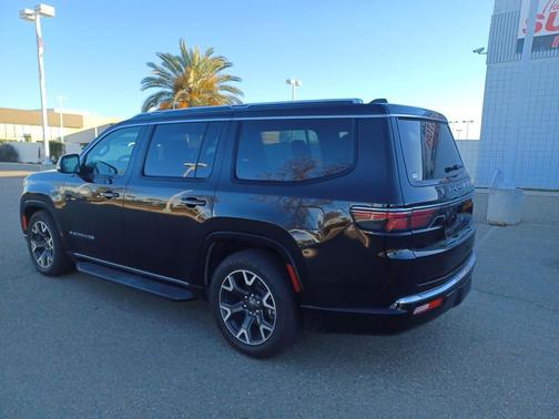 2024 Jeep Wagoneer Series III 4x4