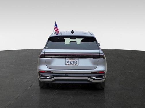 2024 Lincoln Nautilus Reserve