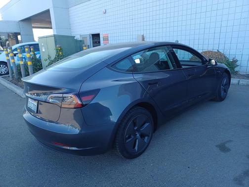 2023 Tesla Model 3 Standard Range