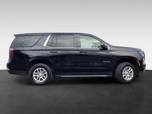 Black 2025 Chevrolet Tahoe LT