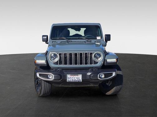 2025 Jeep Wrangler 4xe Sahara