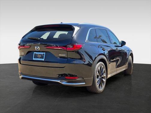 2025 Mazda CX-90 PHEV Premium Plus