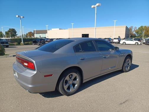 2014 Dodge Charger SXT