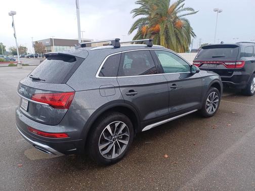 2024 Audi Q5 45 S line Premium Plus