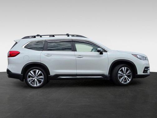 Crystal White Pearl 2021 Subaru Ascent Touring 7-Passenger