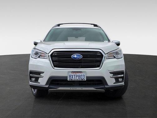 Crystal White Pearl 2021 Subaru Ascent Touring 7-Passenger