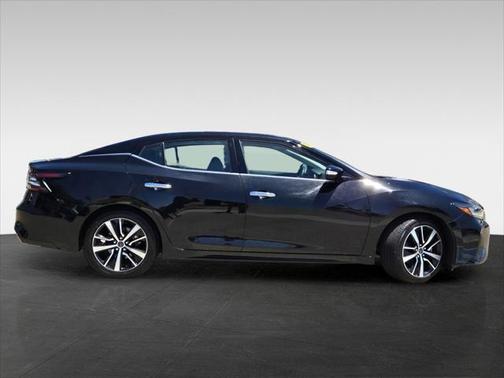 2023 Nissan Maxima SV Xtronic CVT