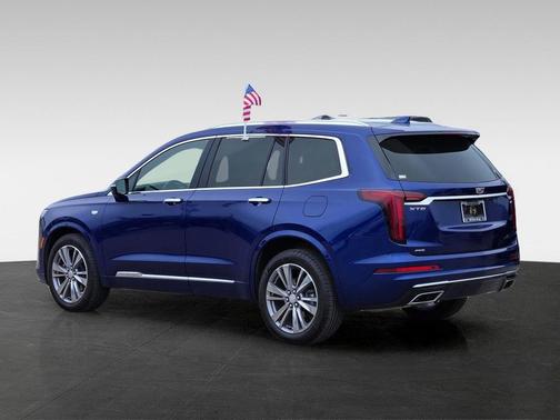 2025 Cadillac XT6 Premium Luxury AWD