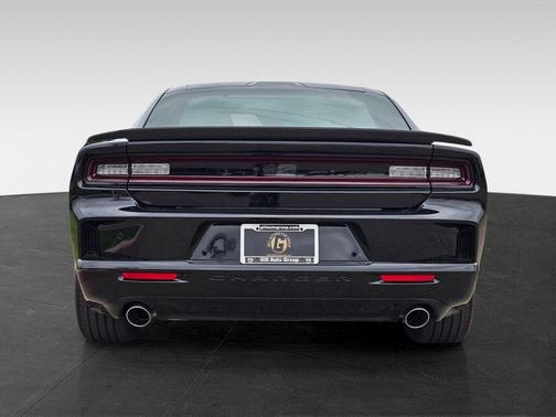 Diamond Black Crystal Pearlcoat 2026 Dodge Charger R/T