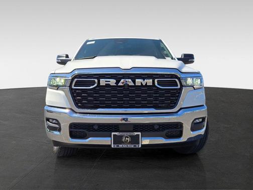 Bright White Clearcoat 2026 RAM 1500 Big Horn/Lone Star