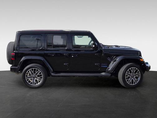 2022 Jeep Wrangler Unlimited 4xe Sahara High Altitude