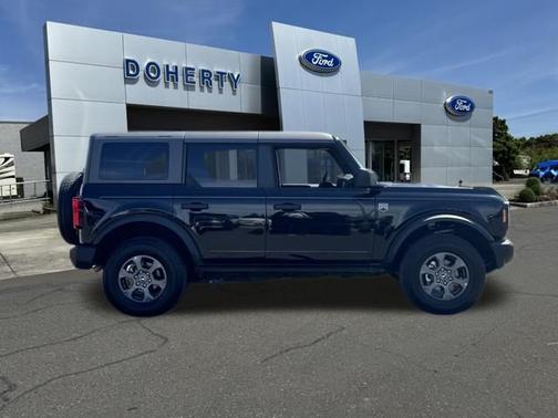 SHADOW BLACK 2025 Ford Bronco BIG BEND