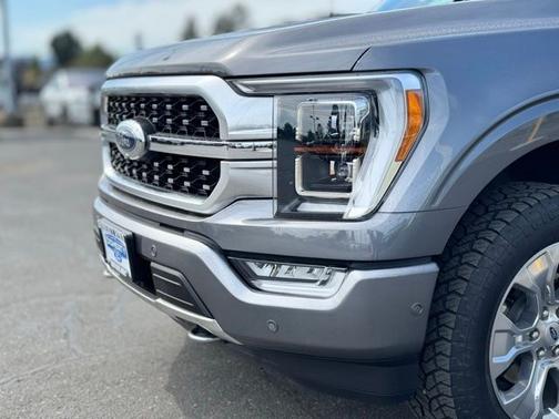 CARBONIZED GRAY METALLIC 2022 Ford F-150 PLATINUM