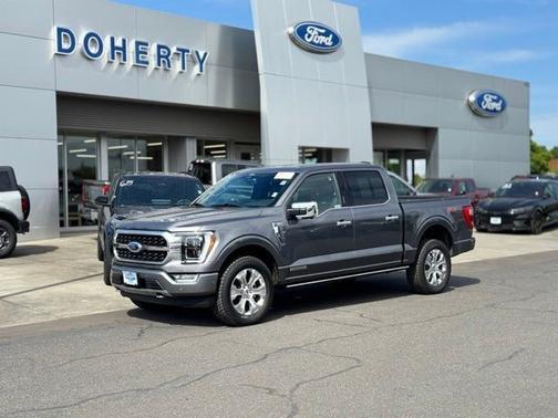 CARBONIZED GRAY METALLIC 2022 Ford F-150 PLATINUM