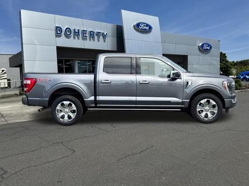 CARBONIZED GRAY METALLIC 2022 Ford F-150 PLATINUM