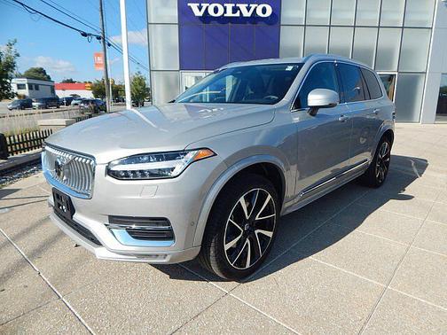 2024 Volvo XC90 Plus
