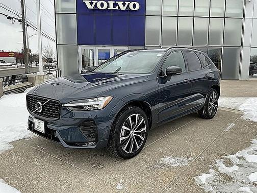 2025 Volvo XC60 Plus