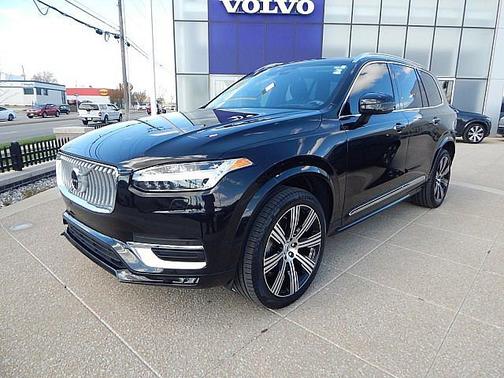 2022 Volvo XC90 Inscription