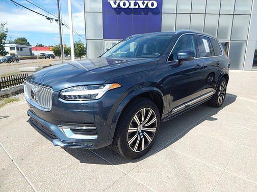 2025 Volvo XC90 Plus