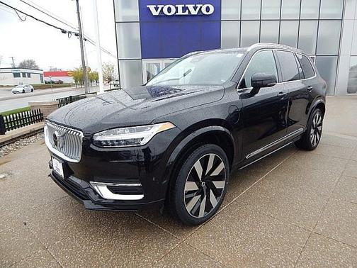2023 Volvo XC90 Recharge Plug-In Hybrid Ultimate