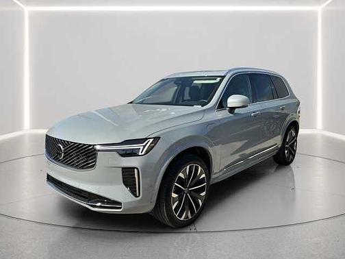 Vapour Grey 2026 Volvo XC90 Plus