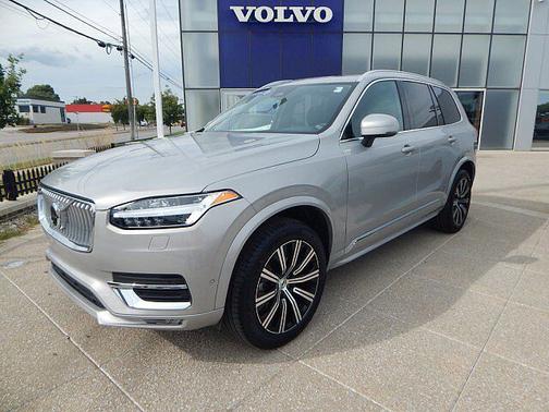 2025 Volvo XC90 Plus