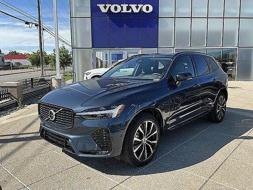 Denim Blue 2023 Volvo XC60 Plus