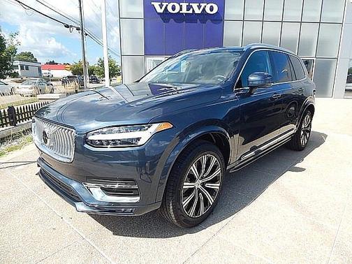 2025 Volvo XC90 Core