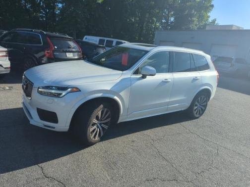 2023 Volvo XC90 Core