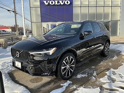 2025 Volvo XC60 Plus