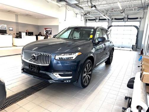 2023 Volvo XC90 Plus