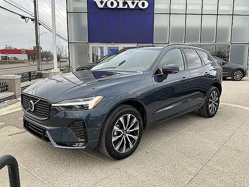 2025 Volvo XC60 Plus