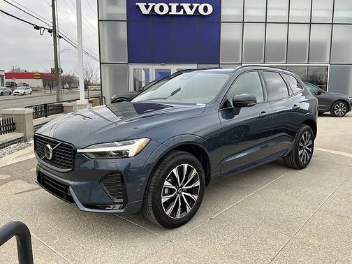 2025 Volvo XC60 Plus