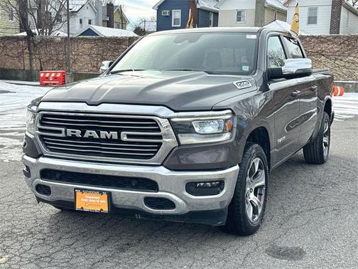 2023 RAM 1500 Laramie Crew Cab 4x4 57' Box