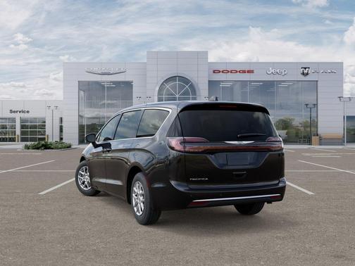 2026 Chrysler Pacifica L