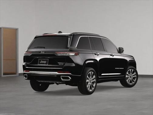 2025 Jeep Grand Cherokee Overland