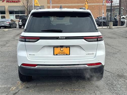 2023 Jeep Grand Cherokee Laredo