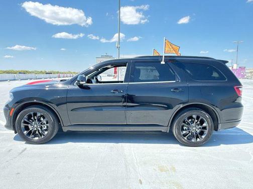 DB Black Clearcoat 2023 Dodge Durango R/T Plus AWD