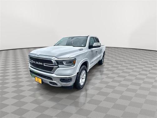 2022 RAM 1500 Laramie Crew Cab 4x4 57' Box