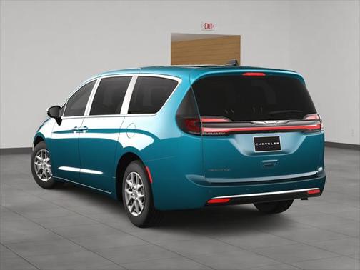 2025 Chrysler Pacifica L