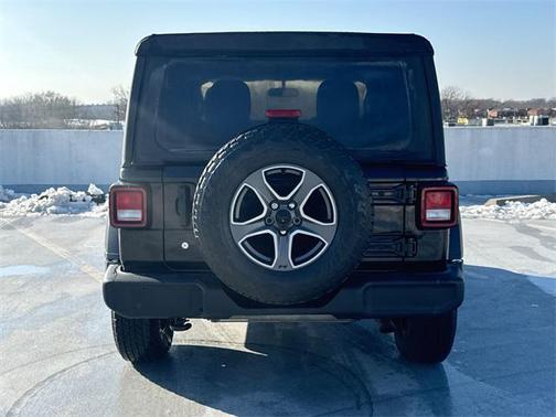 2018 Jeep Wrangler Sport S 4x4