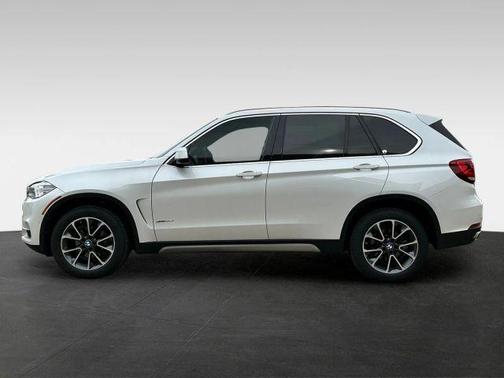 White 2018 BMW X5 xDrive35i