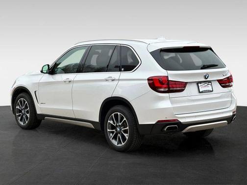 White 2018 BMW X5 xDrive35i