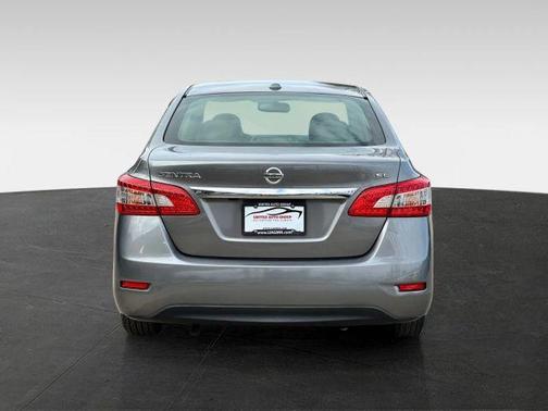 Gun Metallic 2015 Nissan Sentra SL