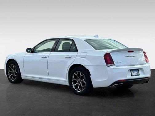 2015 Chrysler 300 S