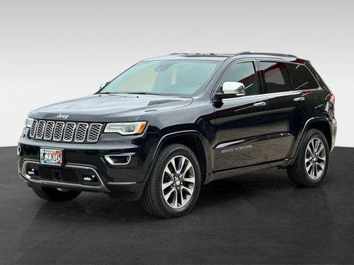 Black 2017 Jeep Grand Cherokee Overland