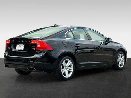 2015 Volvo S60 T5 Premier